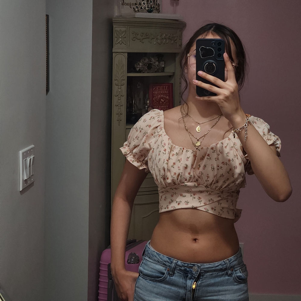 Elegant Floral Print Puff Sleeve Crop Top